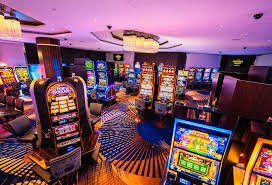 Installation process showing unknown sources toggle and app permissions for mesinkoin slot